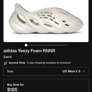 Yeezy foam runners in sand men’s 6 women’s 7.5/8